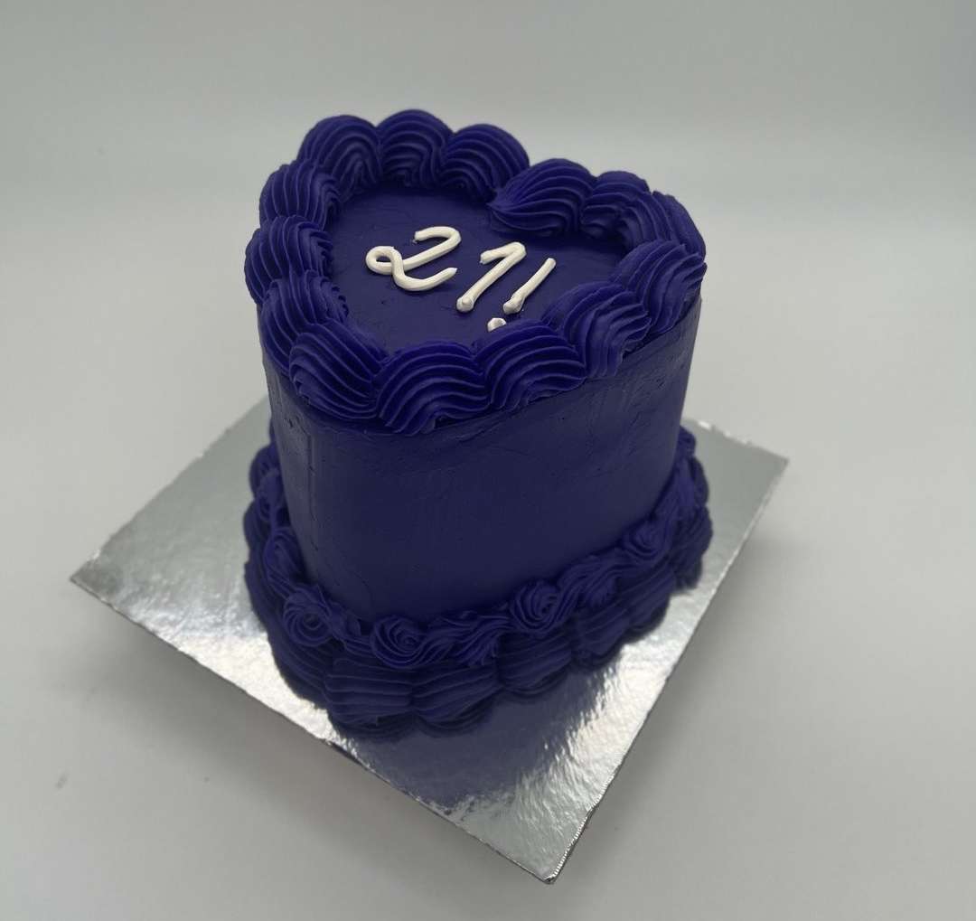 Vintage Heart Cake (#3)