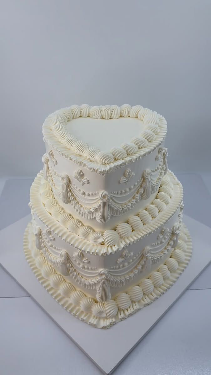 Vintage Heart Wedding Cake