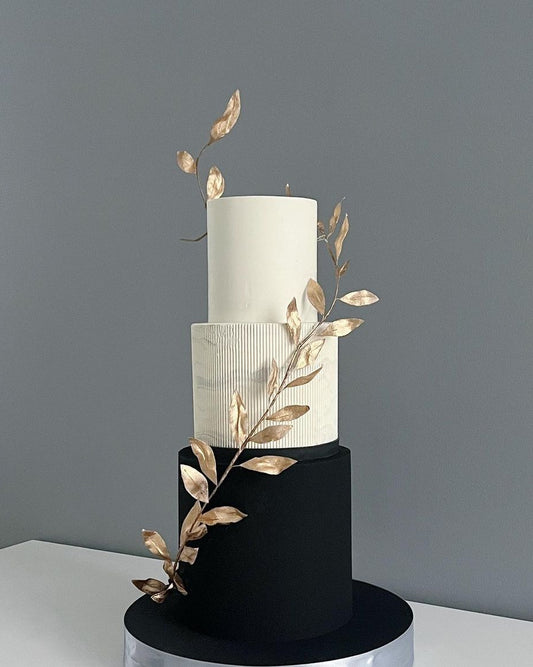 Noir & Gold Wedding Cake